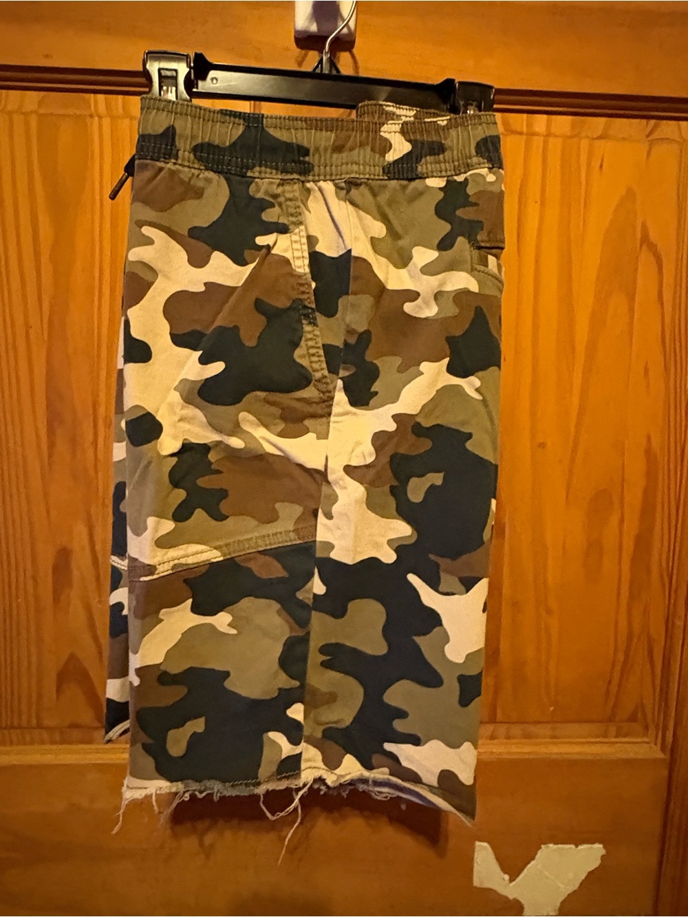 No Boundaries Men's Camo Cargo Shorts - Green, Brown, Tan